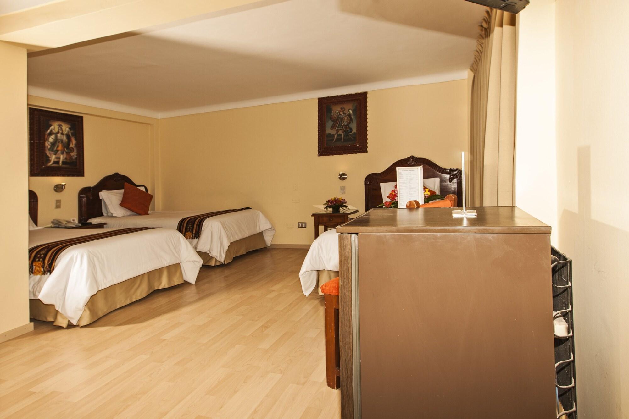 Hotel Agustos קוסקו מראה חיצוני תמונה