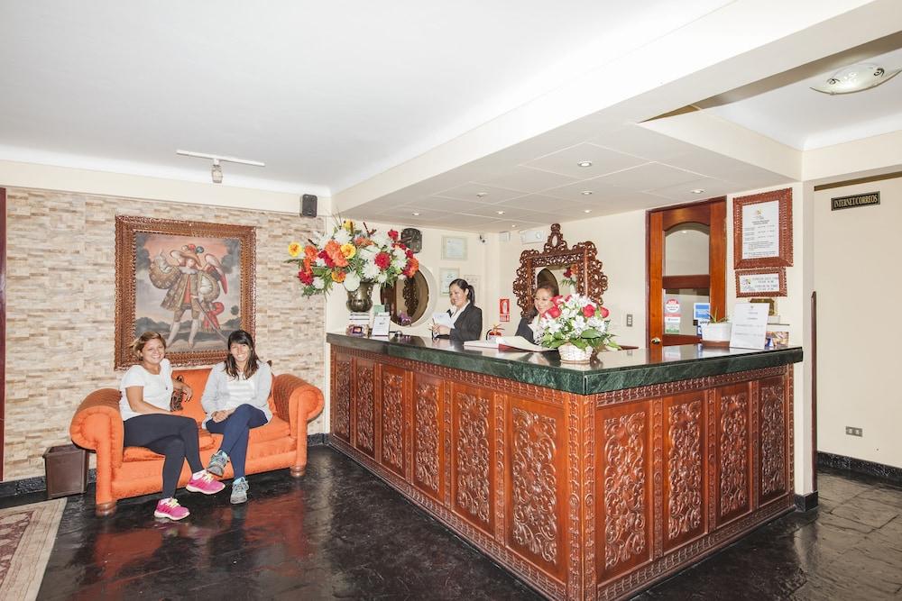 Hotel Agustos קוסקו מראה חיצוני תמונה