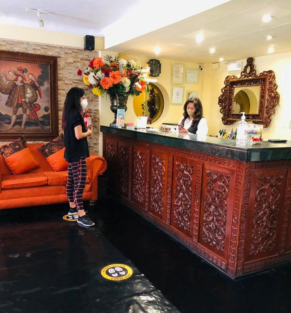 Hotel Agustos קוסקו מראה חיצוני תמונה
