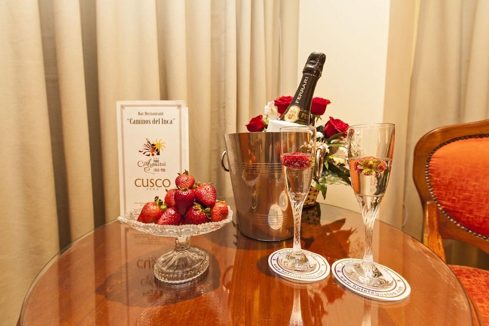 Hotel Agustos קוסקו מראה חיצוני תמונה