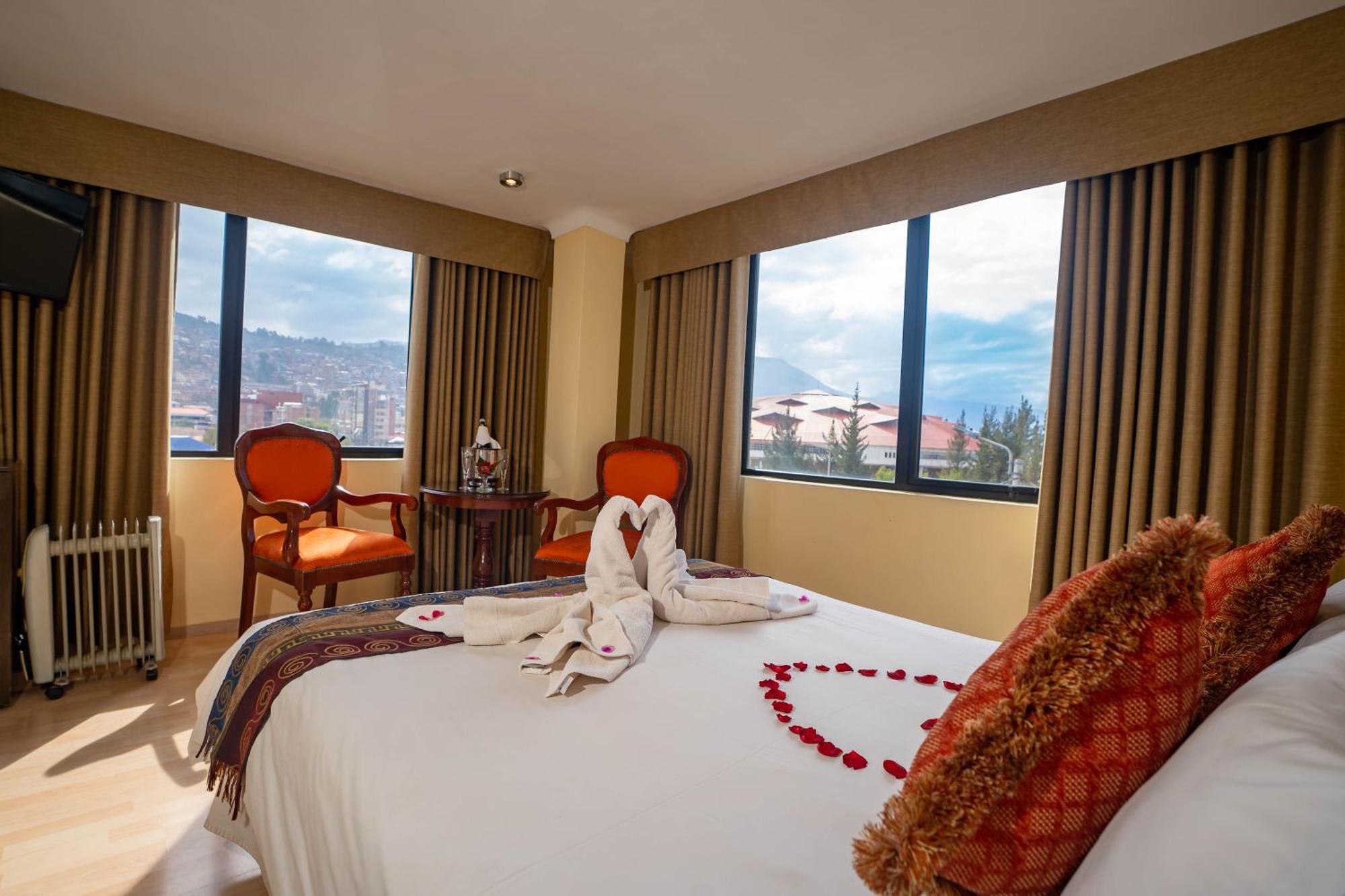 Hotel Agustos קוסקו מראה חיצוני תמונה
