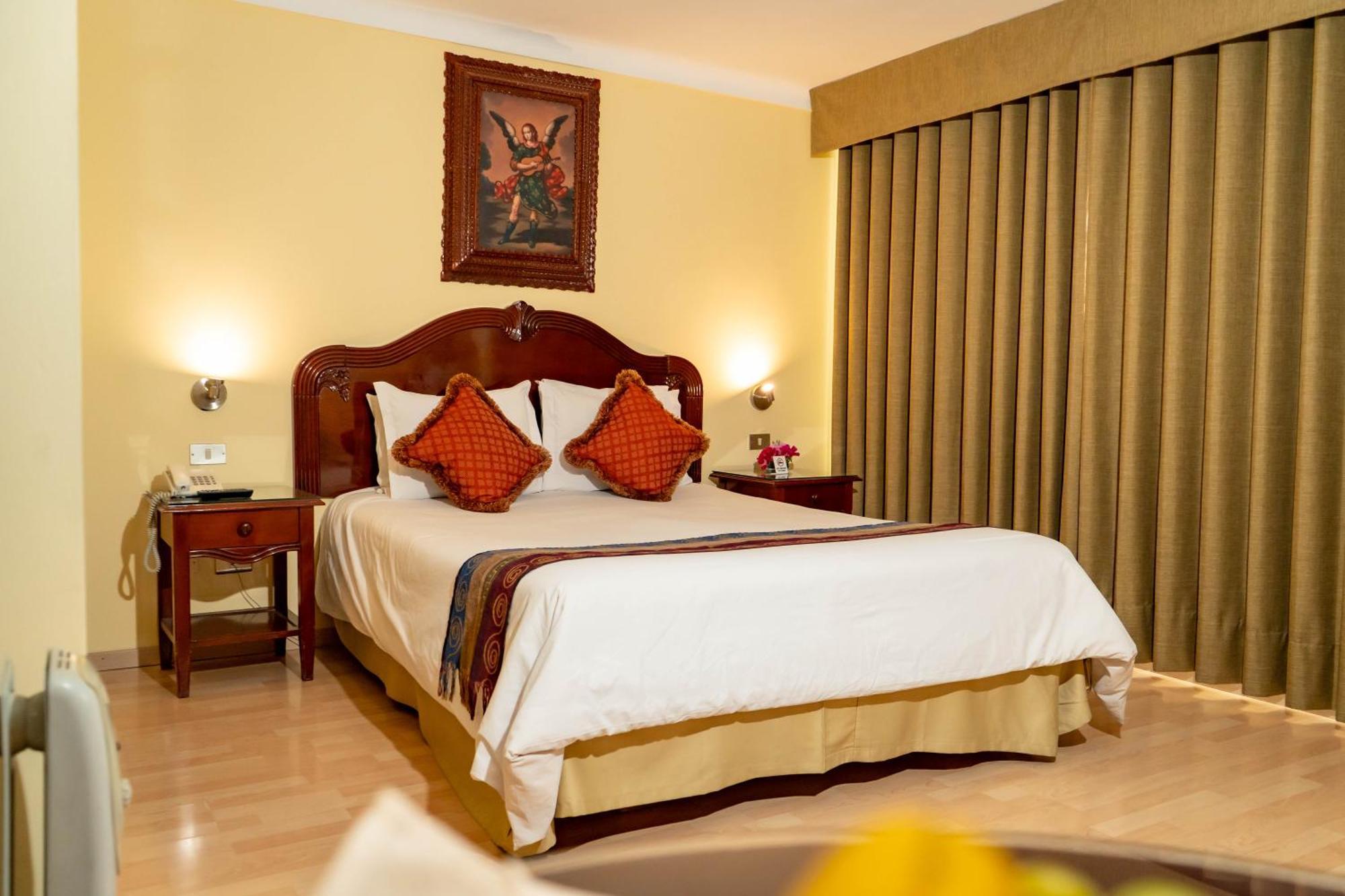 Hotel Agustos קוסקו מראה חיצוני תמונה
