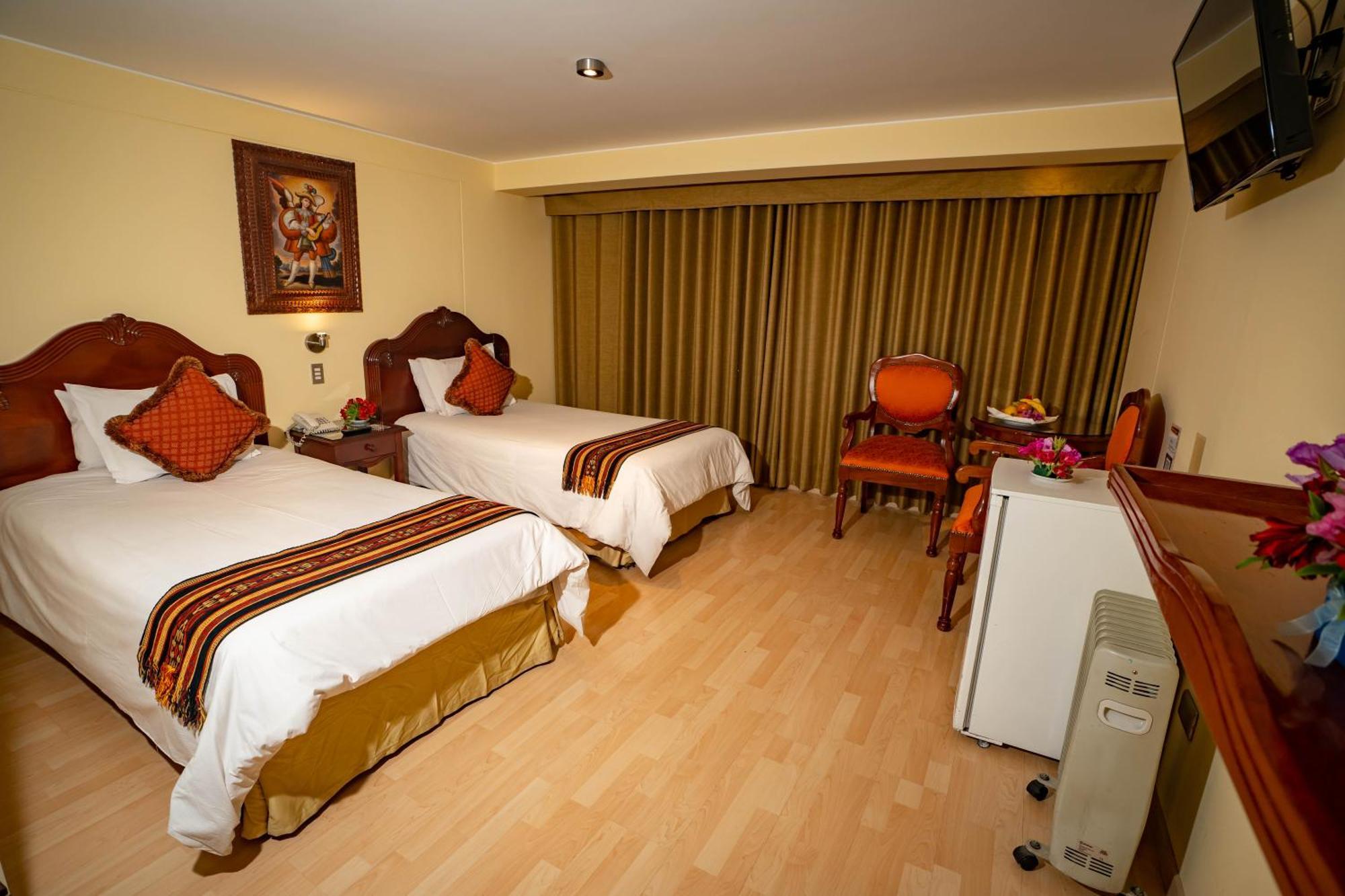Hotel Agustos קוסקו מראה חיצוני תמונה