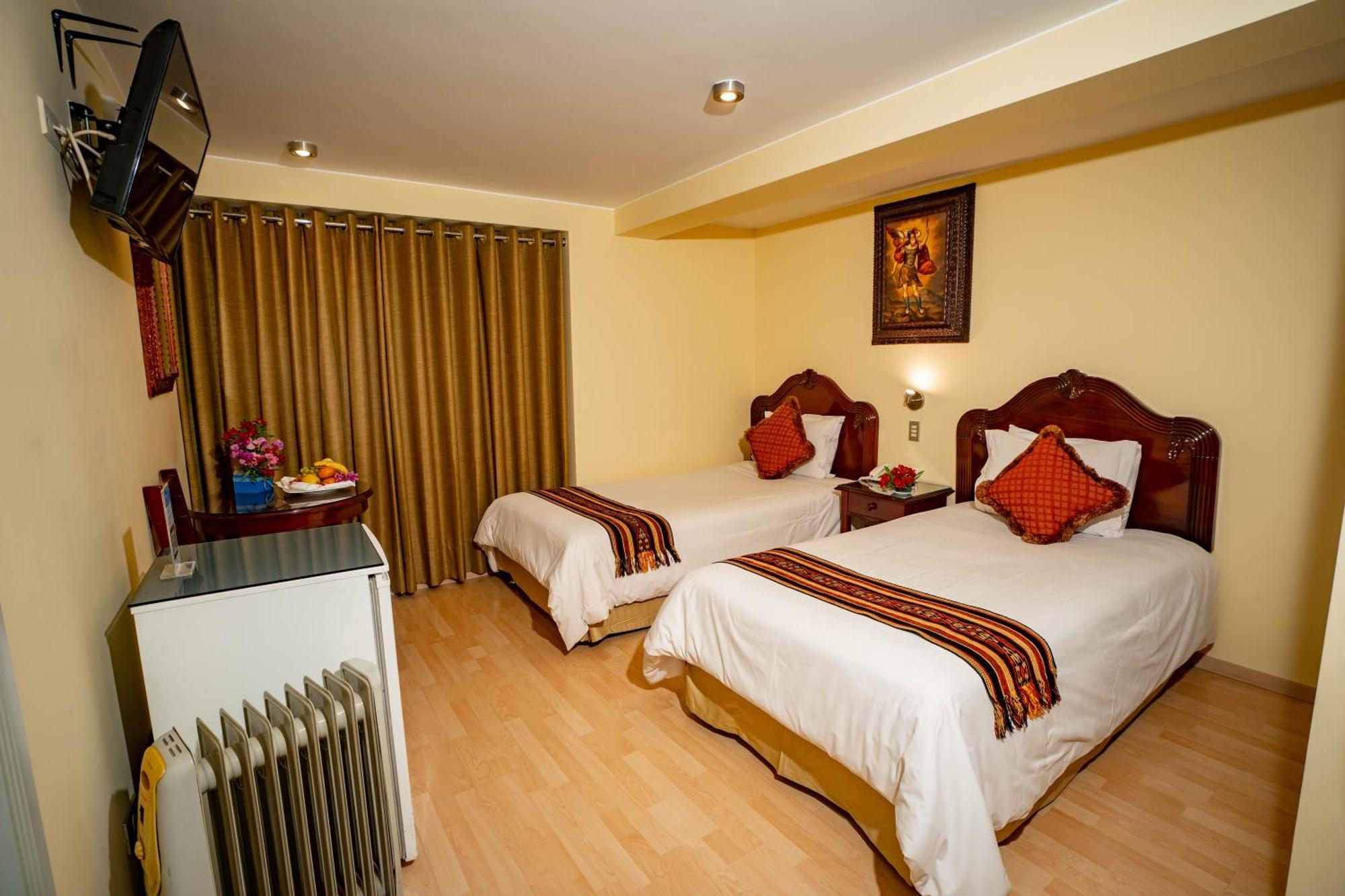 Hotel Agustos קוסקו מראה חיצוני תמונה