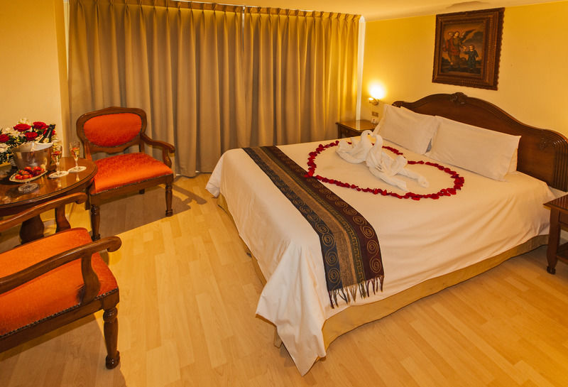 Hotel Agustos קוסקו מראה חיצוני תמונה
