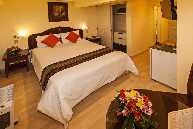 Hotel Agustos קוסקו מראה חיצוני תמונה